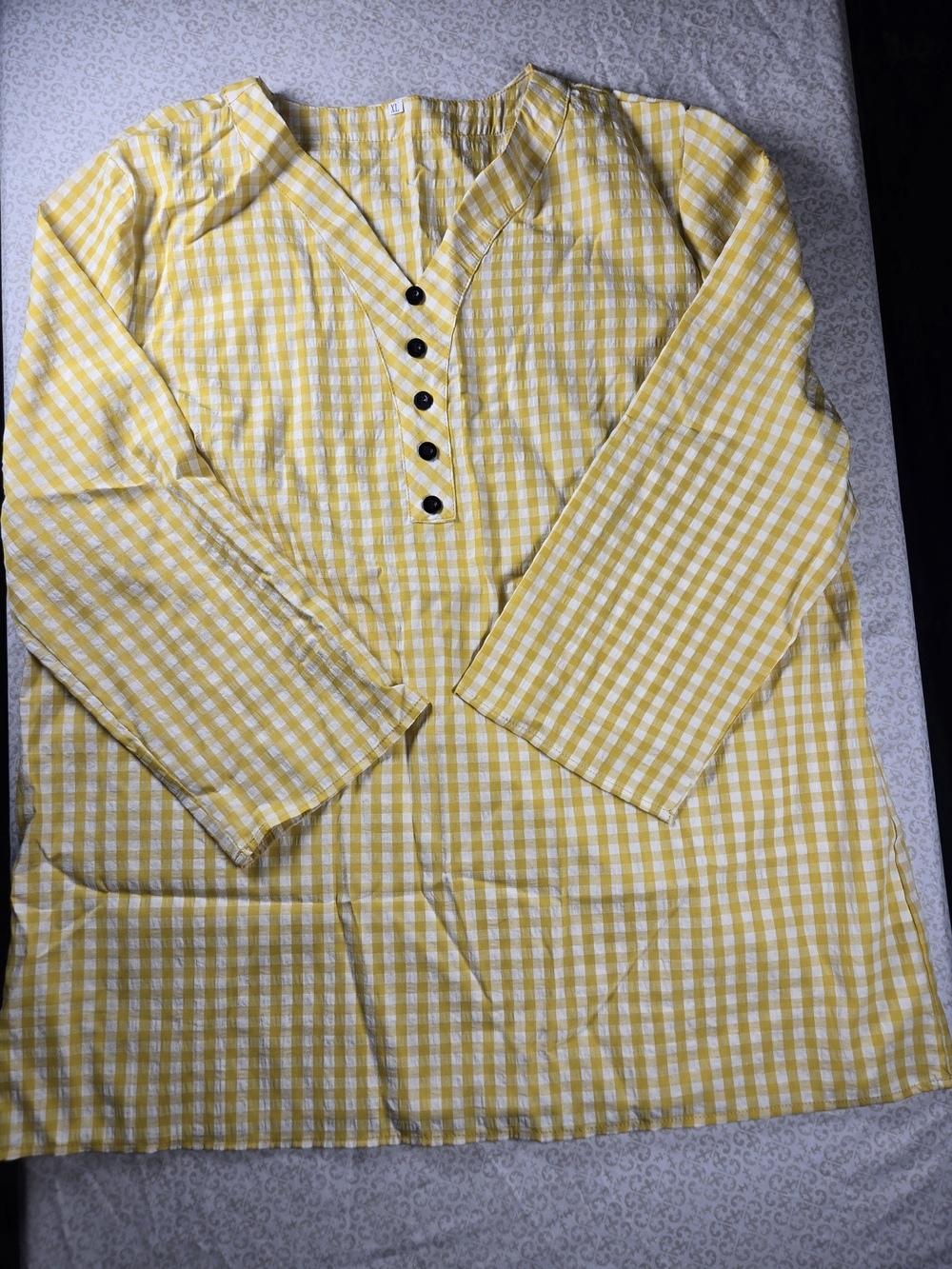 Women's XL Yellow/White Gingham Woven V-Neck 3/4 Sleeve Button-Front Blouse